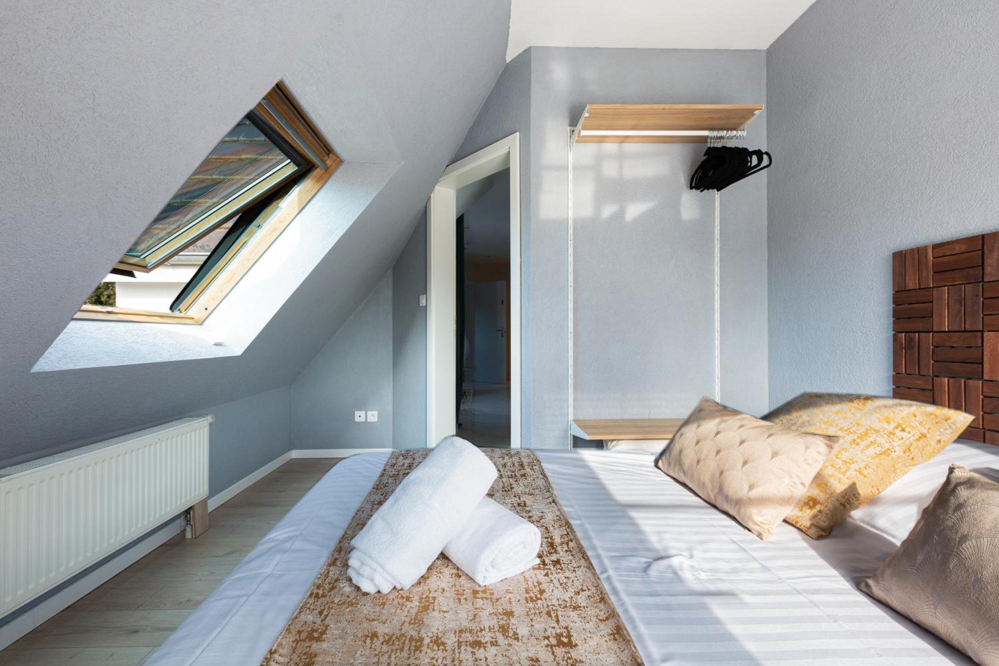 Gites Spa Strasbourg - Villa Ours - Spa Prive, Sauna, Borne D'Arcade, Babyfoot Ittenheim Экстерьер фото