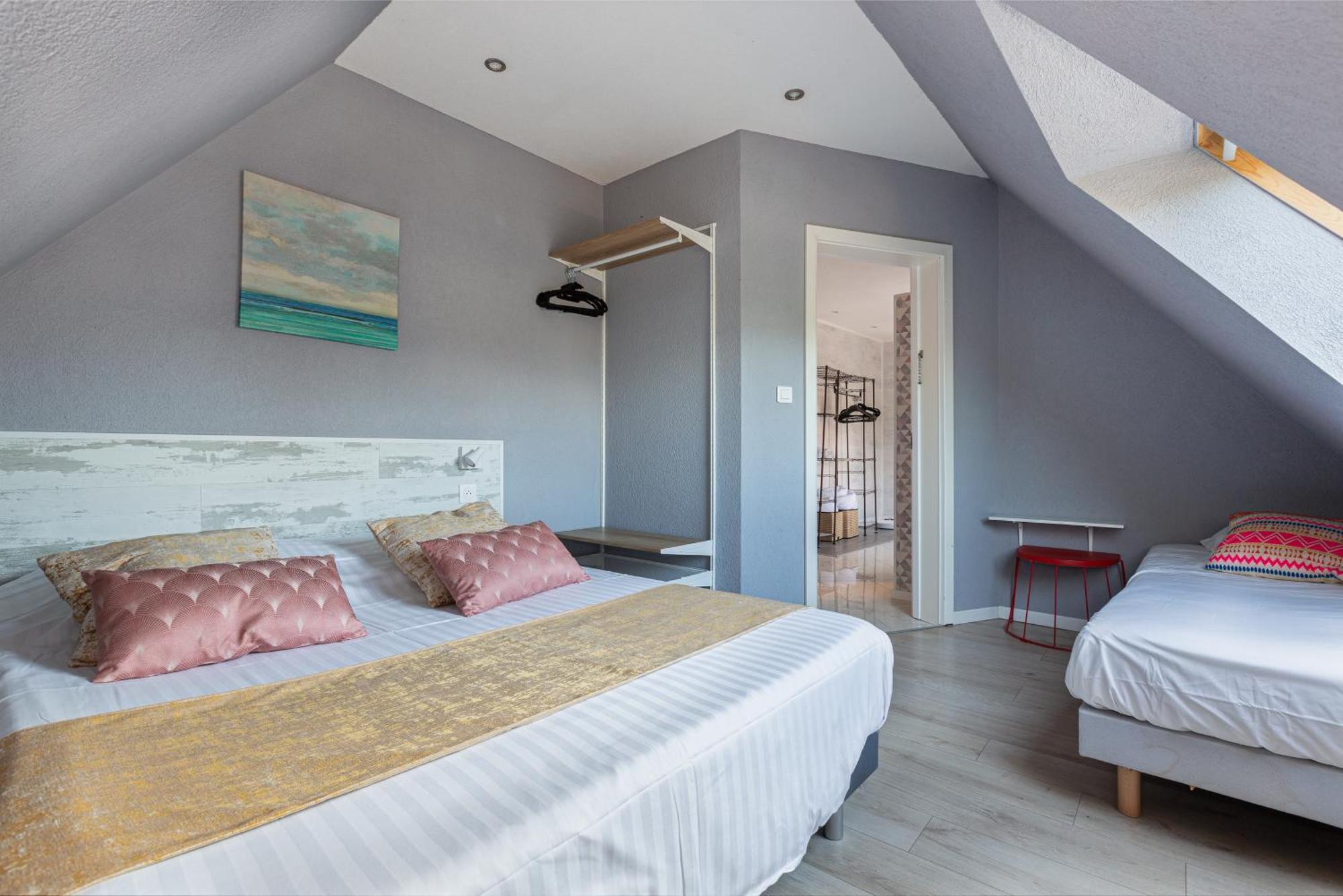 Gites Spa Strasbourg - Villa Ours - Spa Prive, Sauna, Borne D'Arcade, Babyfoot Ittenheim Экстерьер фото