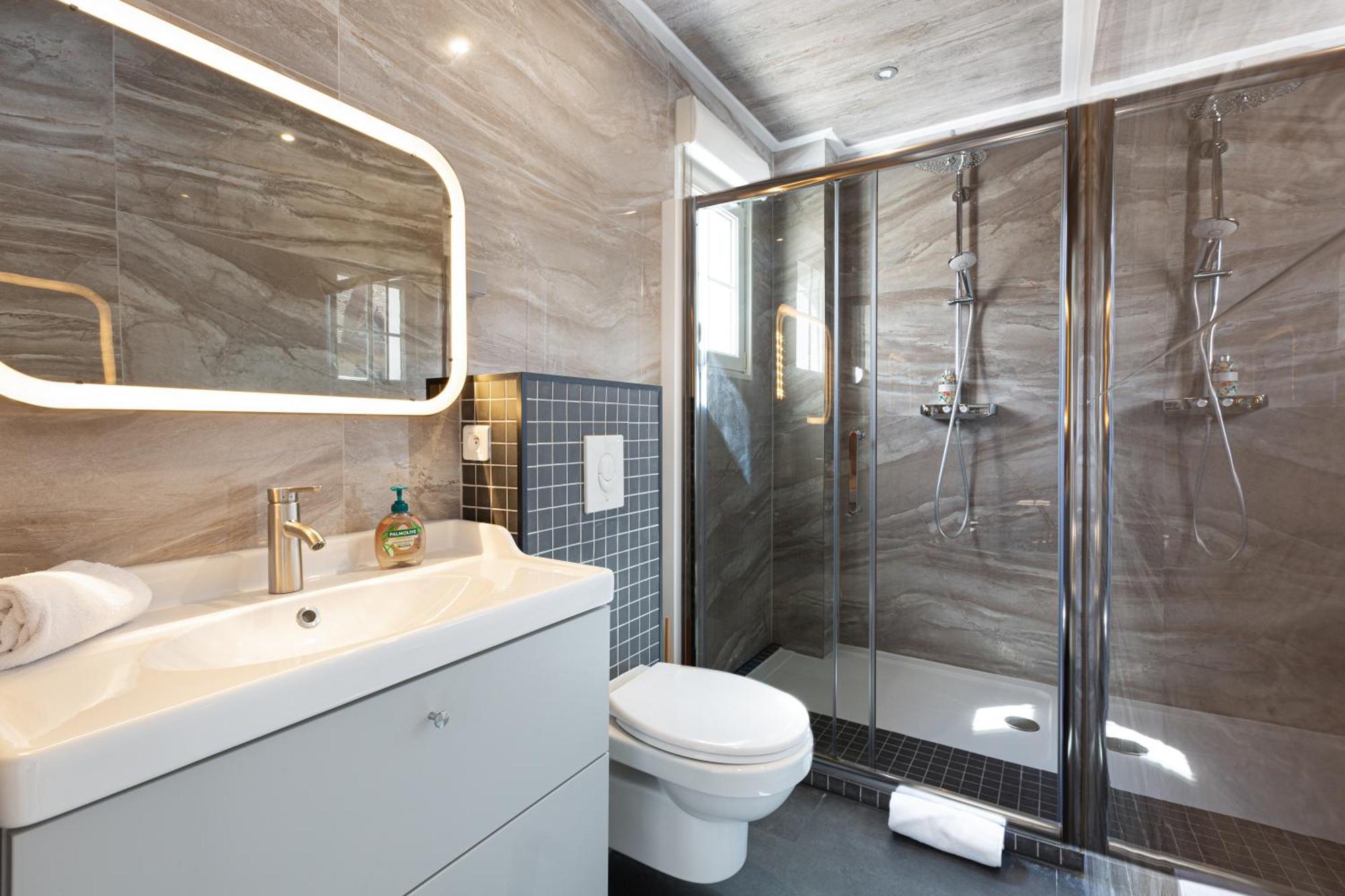 Gites Spa Strasbourg - Villa Ours - Spa Prive, Sauna, Borne D'Arcade, Babyfoot Ittenheim Экстерьер фото