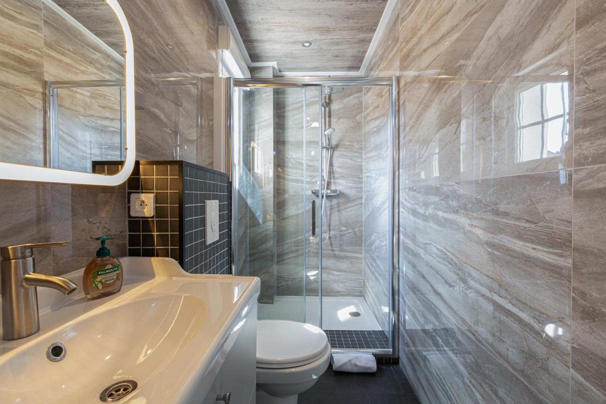 Gites Spa Strasbourg - Villa Ours - Spa Prive, Sauna, Borne D'Arcade, Babyfoot Ittenheim Экстерьер фото